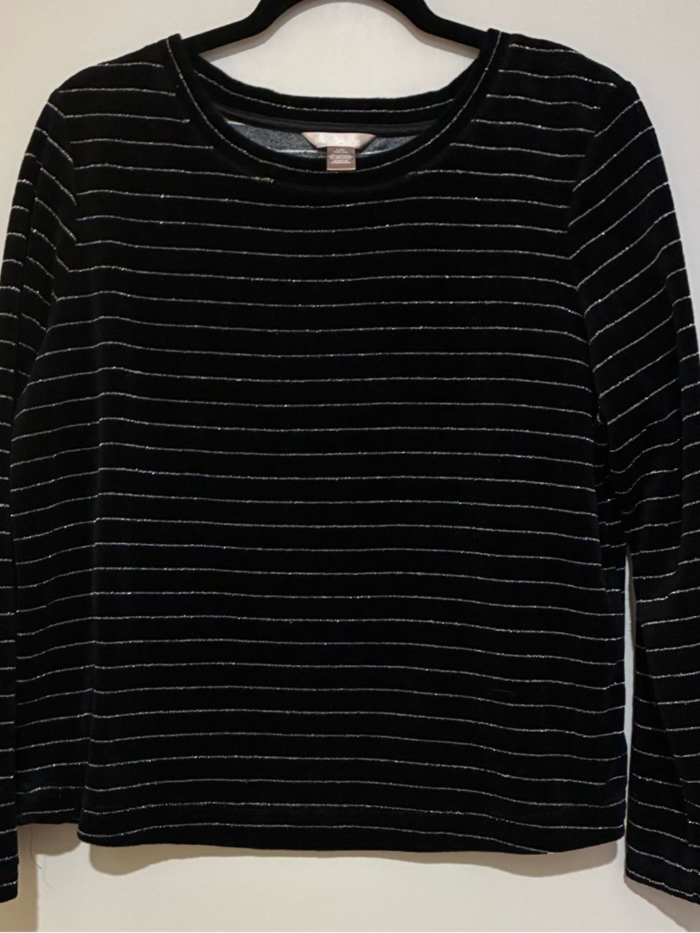 White Stag Black Top with Silver Metallic Threading